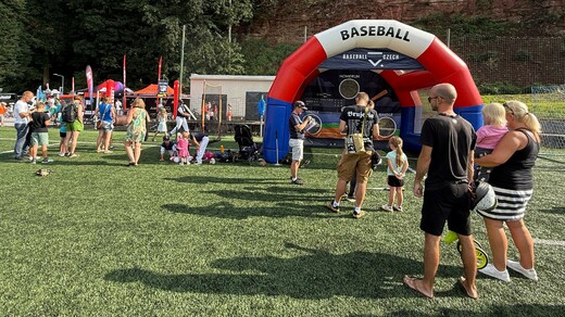 baseball-rytiri-250901-1.jpg