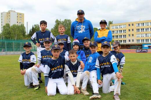 baseball-rytiri-u11-260516-team.jpg