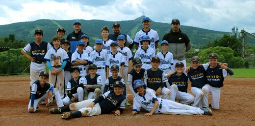 baseball-rytiri-u11-260613-team.jpg