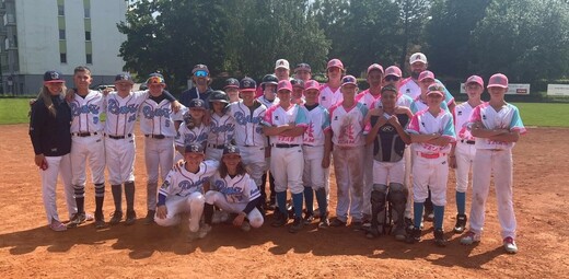 baseball-rytiri-u13-250606-1-DivingDucks.jpg