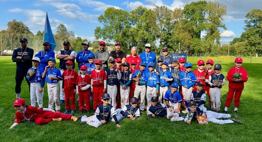 baseball-rytiri-u8-250927-all.jpg