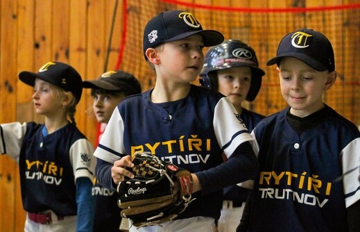 baseball-rytiri-u8-260131-1-group.jpg