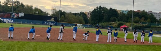 baseball-rytiri-u9-250912-rozcvicka.jpg