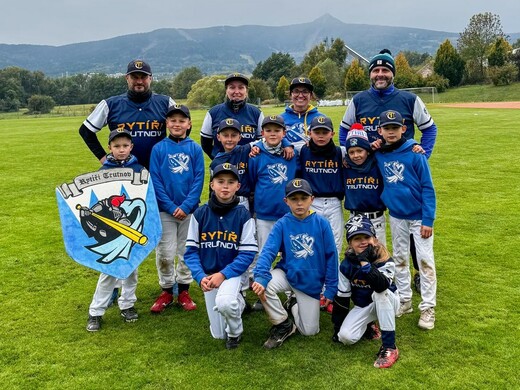 baseball-rytiri-u9-251004-team.jpg
