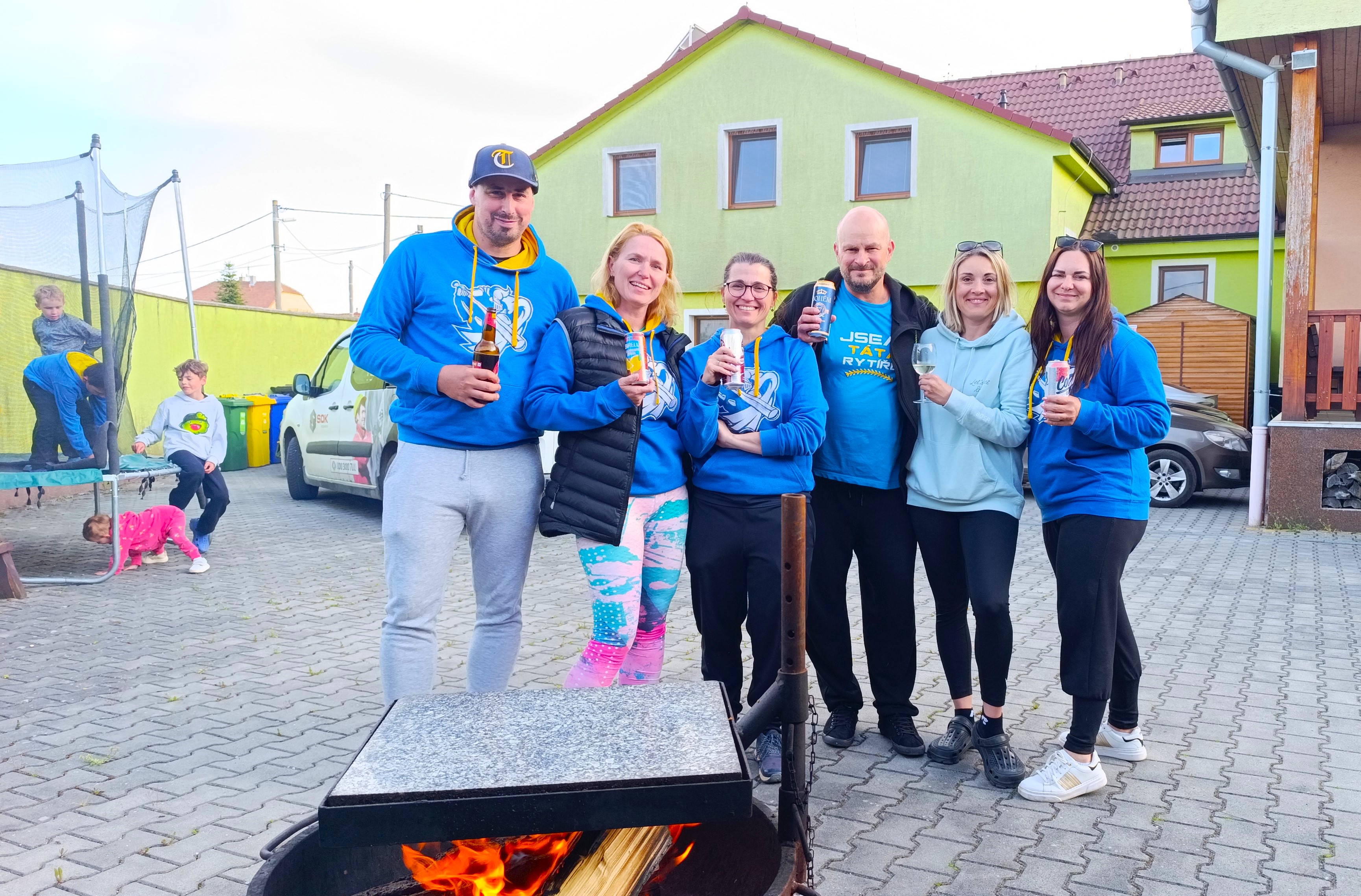 baseball-rytiri-u10-260509-10-adults.jpg