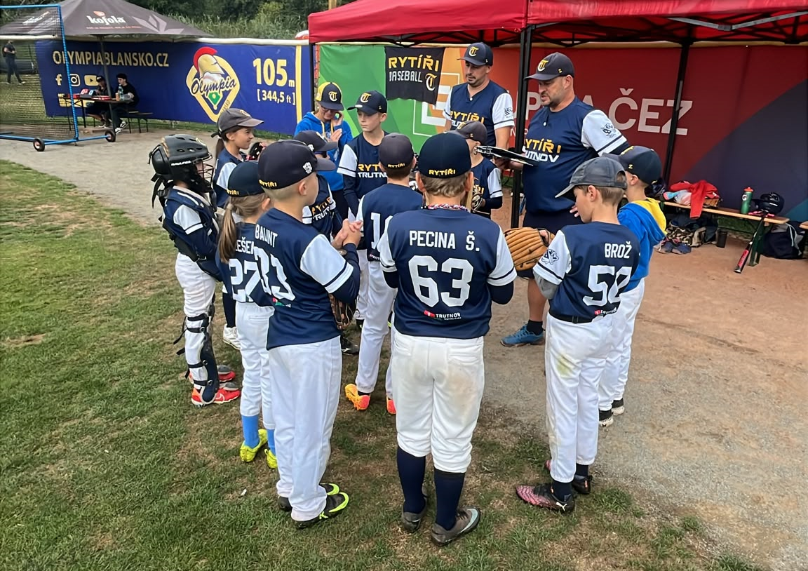 baseball-rytiri-u10-260904-porada.png