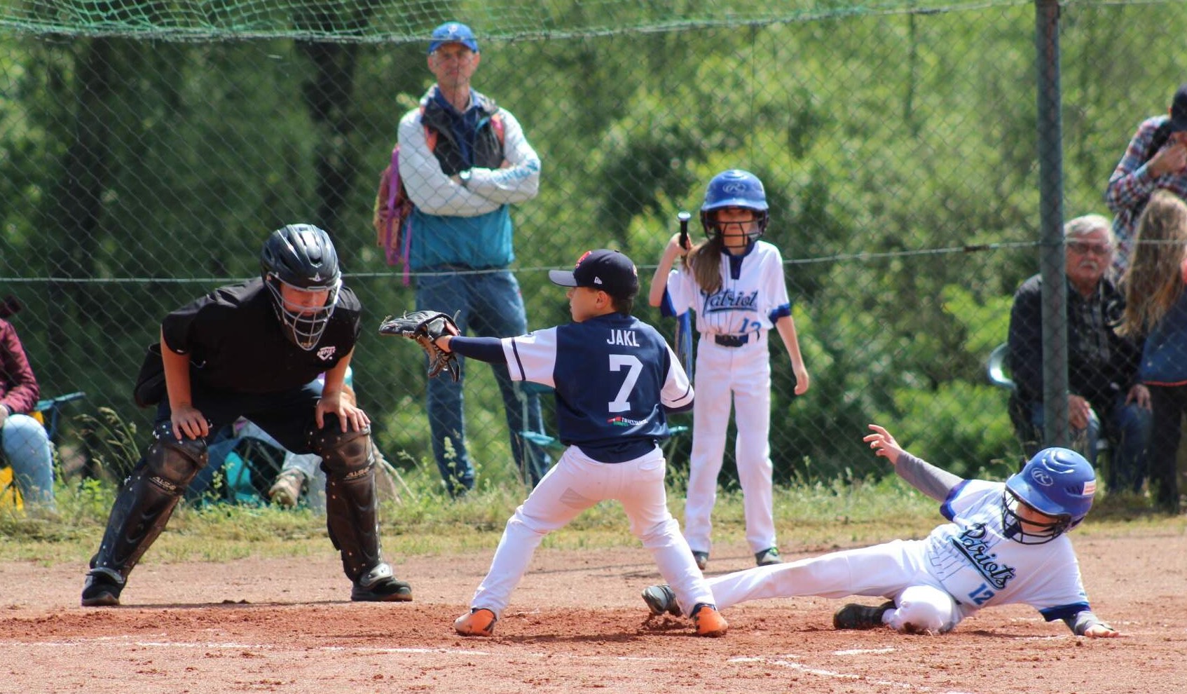 baseball-rytiri-u11-260613-homeplate.jpg