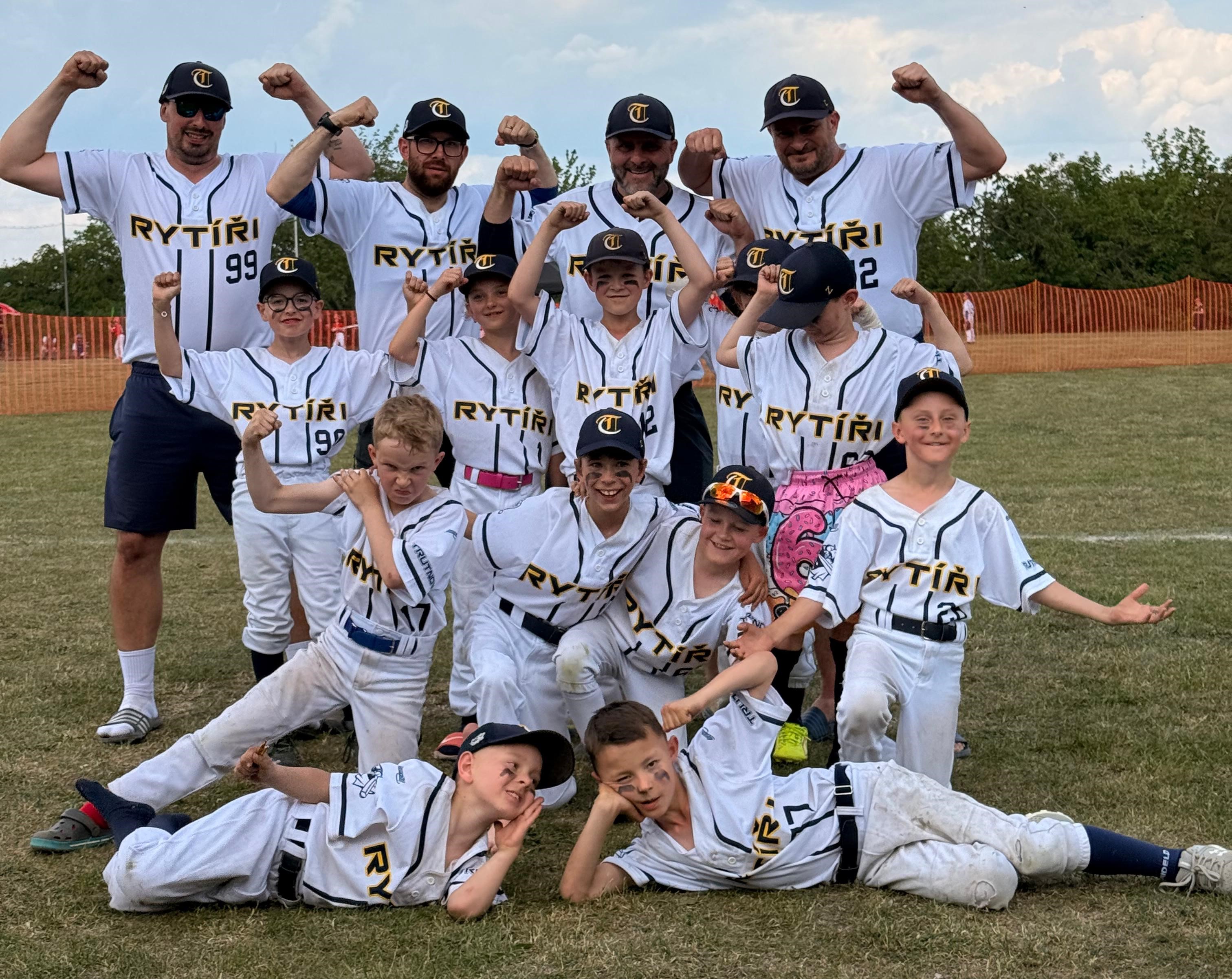 baseball-rytiri-u9-260523-24-team_funny.jpg